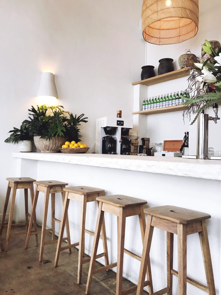 THE BEST SPOT FOR BREAKFAST IN VENICE GREAT WHITE Love & Loathing