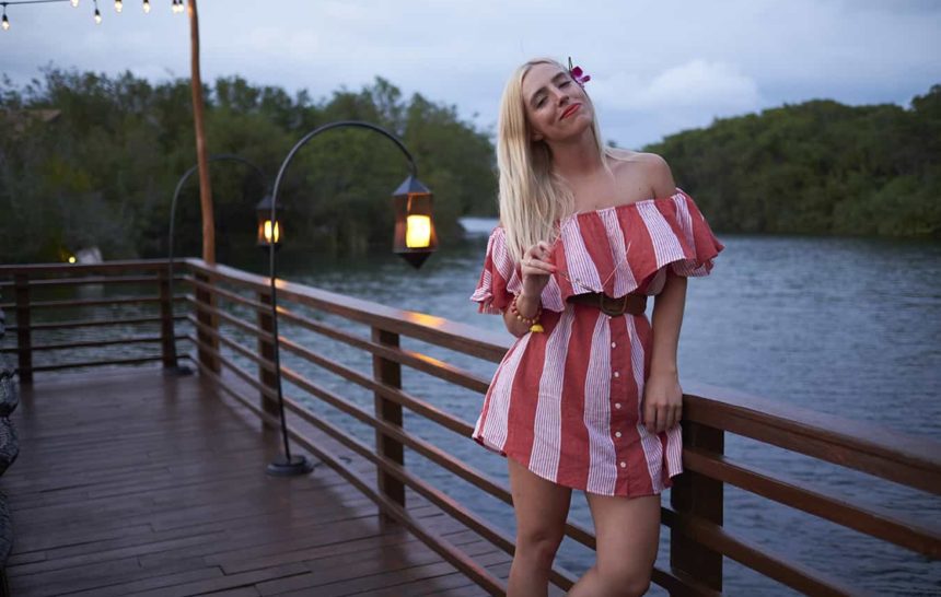 TROPICAL STRIPES IN PLAYA DEL CARMEN