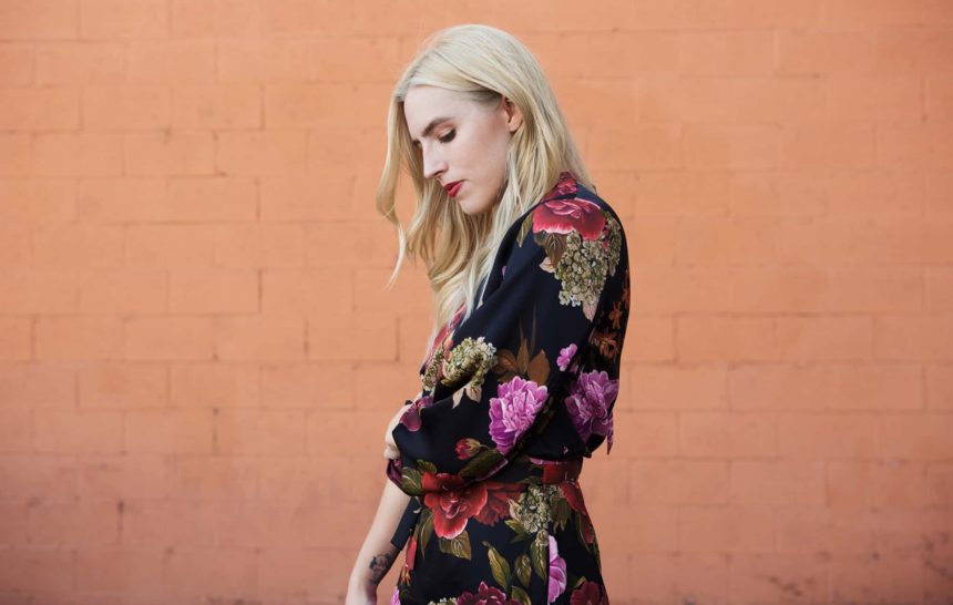 CURRENT OBSESSION: WINTER FLORALS