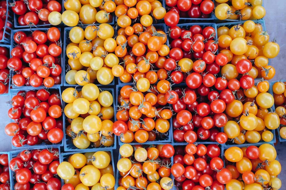 HOW TO HACK THE HOLLYWOOD FARMERS MARKET: A STEP BY STEP GUIDE