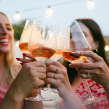 TIPS FOR HOSTING A “ROSÉ ALL DAY” COCKTAIL PARTY